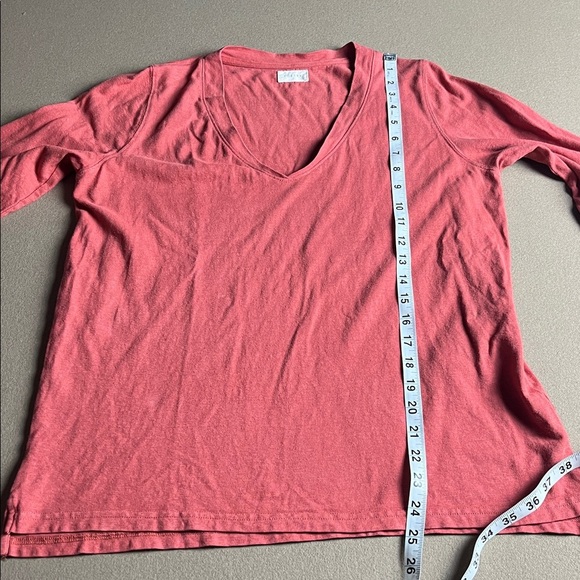 POETRY V-NECK T-SHIRT Hemp & organic cotton- Coral- Size 8 - Picture 12 of 13